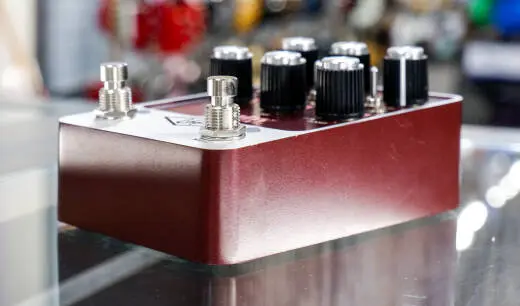 Universal Audio - UAFX Ruby '63 Top Boost Amplifier Pedal 2
